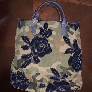 ARMY FLOWER BAG